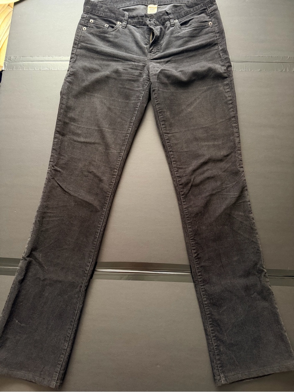 J.Crew Favorite Fit Fine-Weld Corduroy Pants Size 28 Tall Dark Charcoal